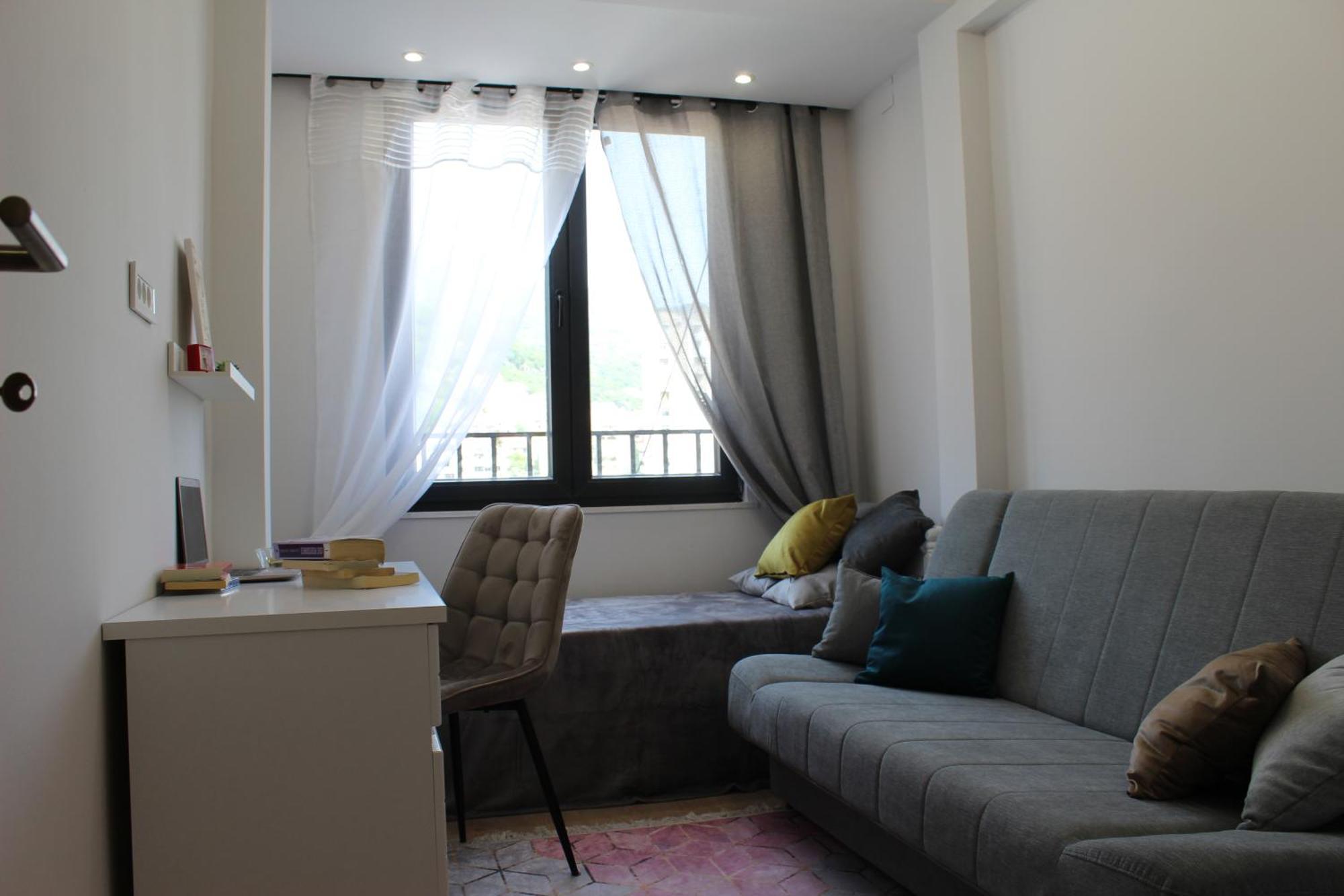 Modern By The Sea In The Center Of * Igalo